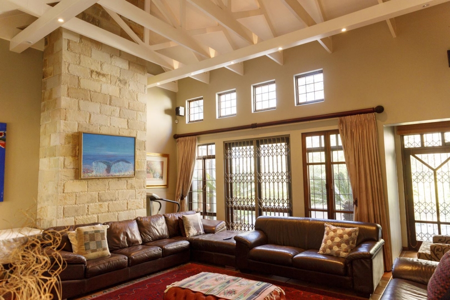 6 Bedroom Property for Sale in Ashton Western Cape